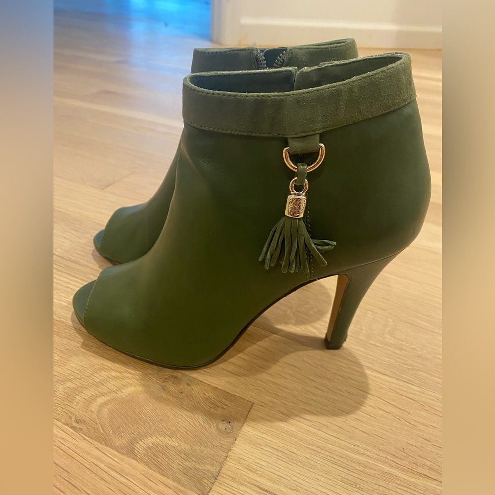 Ankle boots